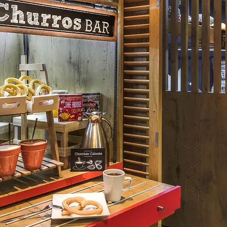 Ibis Plaza Glories 22@ Szálloda