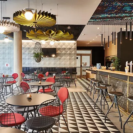 Hotel Ibis Plaza Glories 22@ Barcelona