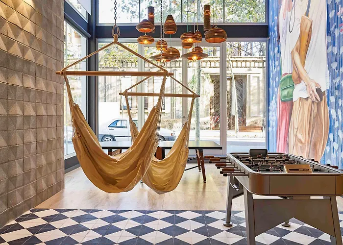 호텔 이비스 플라자 글로리스 22@ 2*