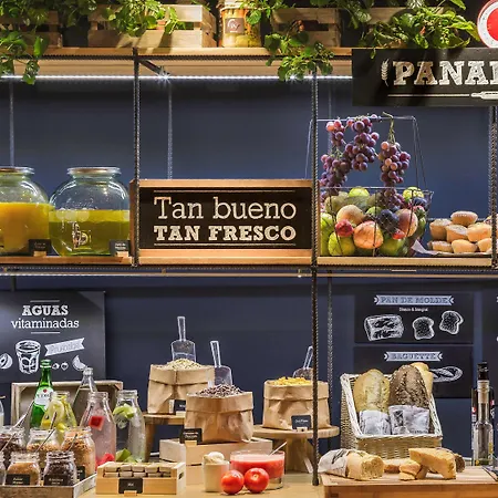 Hotel Ibis Plaza Glories 22@ 2*