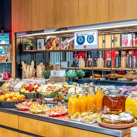 Hotel Ibis Plaza Glòries 22@ Barcellona