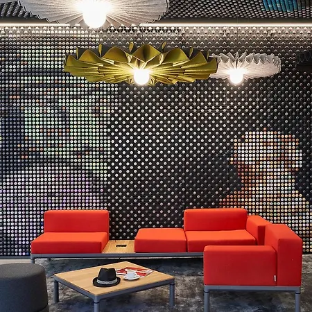 Ibis Plaza Glòries 22@ 2* Barcellona