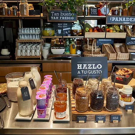 Ibis Plaza Glories 22@ 2* ברצלונה